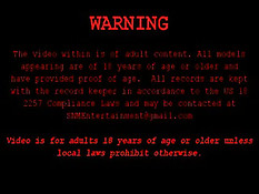 Женское доминирование с привязыванием мужчины к кровати