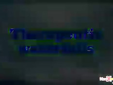 Официантка в бане готова исполнять и сексуальные желания