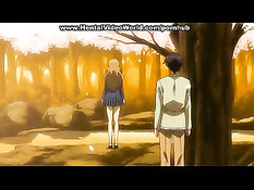 У дерева его большой член входит в мокрую щёлку аниме девчонки