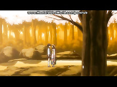 У дерева его большой член входит в мокрую щёлку аниме девчонки