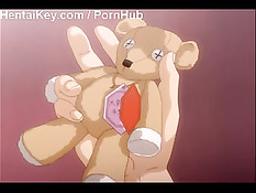 Девочку поставили раком, задрали наверх платье и трахнули в попу