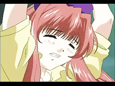 Мужчина в форме посадил связанную девочку на стол и трахнул