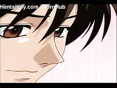 Работники фирмы расслабляются во время групповухи в своём офисе