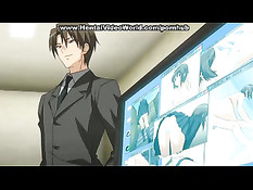 Задрав девчонке юбку он оттрахал её на рабочем столе в офисе