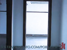 Голые рабыни со связанными руками будут выполнять все приказы