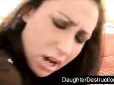 Молоденькая грудастая брюнетка оттрахана в сладкую киску и анус