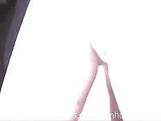 Выпившие девицы раздеваются и показывают на конкурсе сиськи