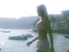 Priscila Prado fucking by the sea