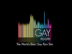 Парень в гамаке сегодня послужит для друзей сексуальной игрушкой