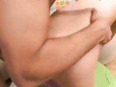 Девочка в розовых чулочках оттрахана на первом порно кастинге