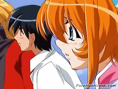 Парень долго ласкал возбуждённые розовые соски аниме девушки