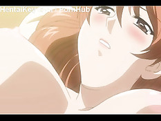 Милая красотка скинула халатик и полезла в постель к бойфренду