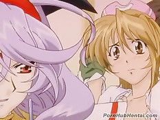 Злые дяденьки заставили молодую аниме скромницу сделать минет