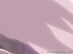 Аниме малышка получает удовольствие двигаясь на огромном члене