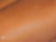 После группового траха мужики обкончали своих красивых партнёрш