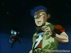 Молодая хентай шлюха поставлена раком и оттрахана парнем сзади