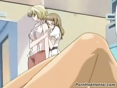 Молодая хентай шлюха поставлена раком и оттрахана парнем сзади