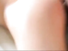 Мужик приметил на улице молодую испанскую девку и развёл на секс