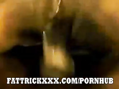 Чёрная подружка кричит, когда член входит в её аппетитную попку