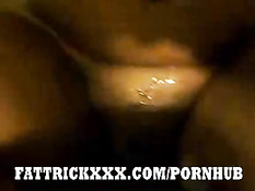 Чёрная подружка кричит, когда член входит в её аппетитную попку