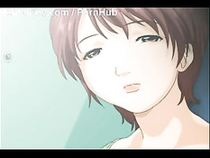 Мужик на кровати трахает раком аниме девчонку и кончает ей в рот