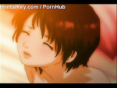 Мужик на кровати трахает раком аниме девчонку и кончает ей в рот