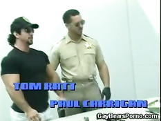 Полицейские из этого участка принуждают мужиков к оральному секу