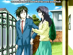 Девушка поймала парня и вытащив из брюк член сделала ему минет