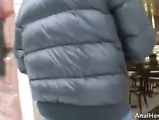 Девушка из города на Неве занималась сексом с приезжим мужиком