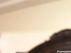 Мулатка Лейси Дюваль во всей красе предстала перед чёрным парнем