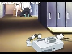 Парень возбудился при виде сисек и накинулся на девку в раздевалке