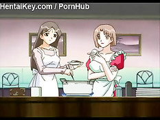 Брюнетка в маечке и трусиках мастурбировала на кровати в спальне