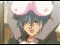 Три девчонки увидели большой член парня и тут же принялись сосать