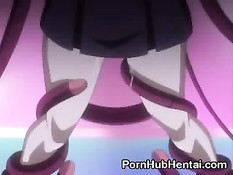 Хентай девчонка с волосатой киской насаживается на большой член