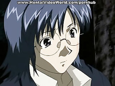 Догнали девку в лесу и поставив на колени заставили сделать минет