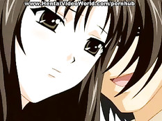 Парень прислонил девку к сеточному забору на крыше и трахнул раком