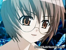 Молодая хентай милашка была прилюдно оттрахана в киску и задницу