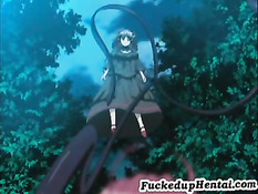 Связанная красавица стонет от приятных ласк больших сисек и киски