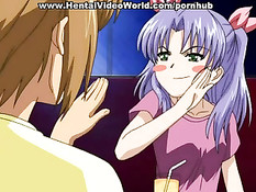 Бойфренд через одежду ласкает грудь и киску своей молодой подруги