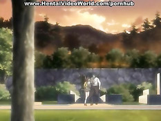 Молодой человек прислонил девушку к дереву и выебал во все дыры