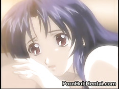 Детка прямо с дороги набросилась на парня и затащила его в кровать