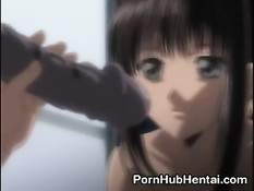 Парень в очках берёт вибратор и вставляет девушке во все её дырки