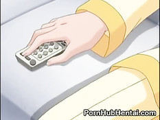 Медсестру за руки и за ноги подвесили к потолку и всунули вибратор