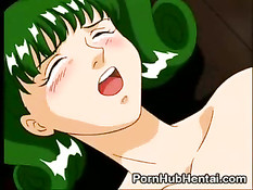 Зрелая учительница секса оттрахала молодую студентку страпоном