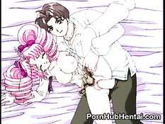 Парень вставил свой толстый член в узкую дырочку аниме малышки