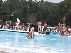 Голые девки зажигают на американском конкурсе пляжной эротики