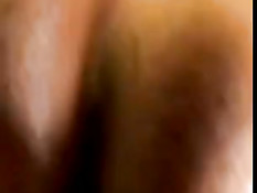 24-летняя чёрная красавица с большими сиськами сосала парню член