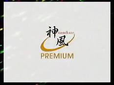 Групповой японский секс с молодыми красавицами в ресторане у бара