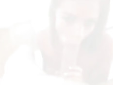 24-летняя девушка Sierra Sanders возбудила себя и сделала минет