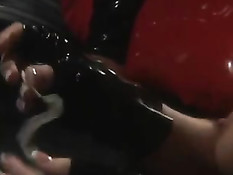 Лесби порно фильм - Латексная терапия часть 3 - Latex Therapy part 3